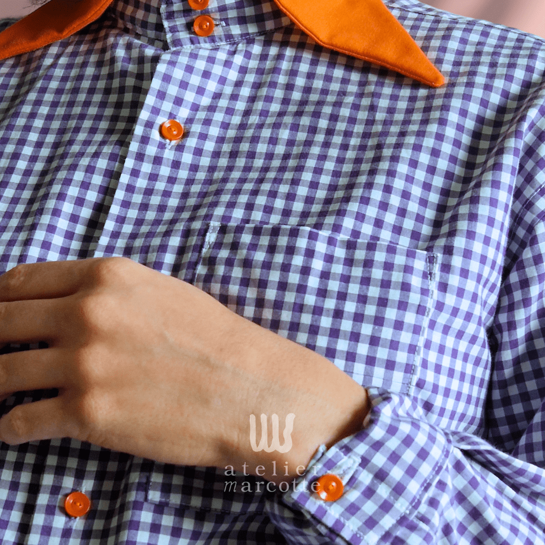 Chemise upcyclée Marlène - vichy violet et col orange vintage – Image 2