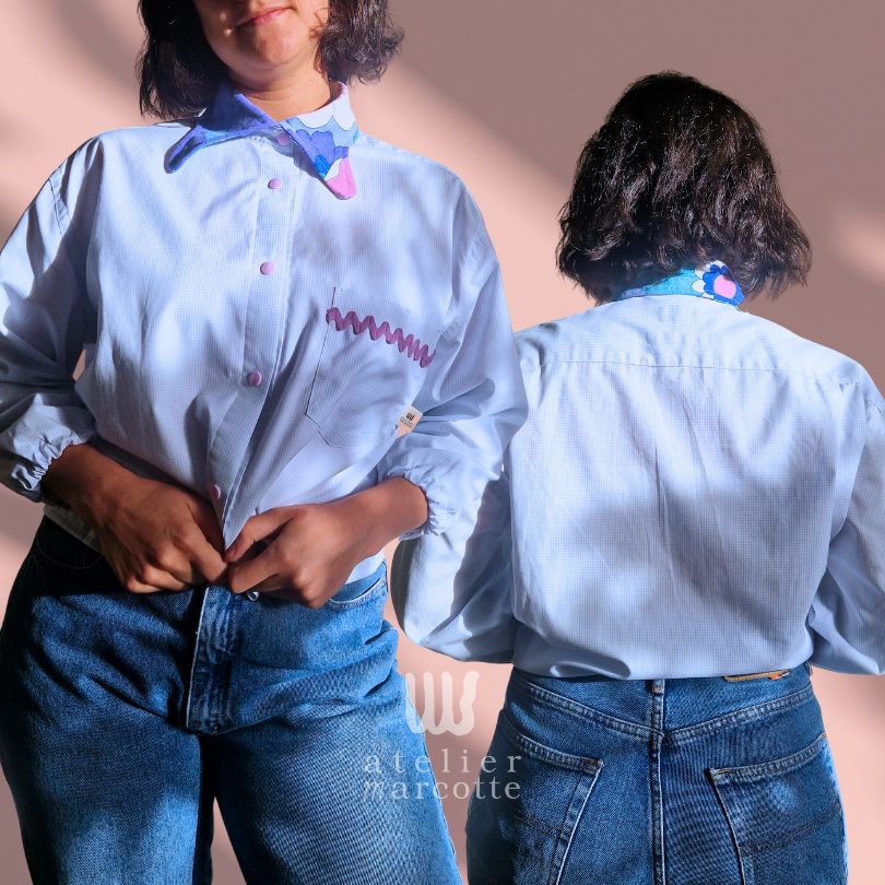 Chemise upcyclée Anna - coton carreaux bleu et col fleuri vintage – Image 3