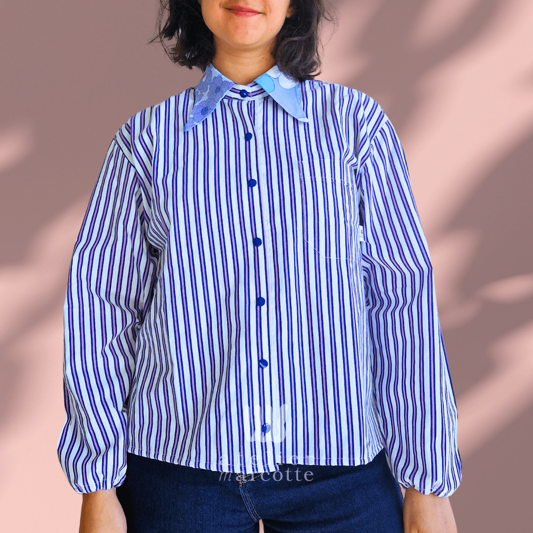 Chemise upcyclée Martha - rayures bleu violettes et col fleuri vintage