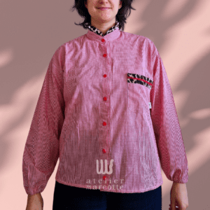 Chemise upcyclée Fiona - vichy rouge et col vintage léopard